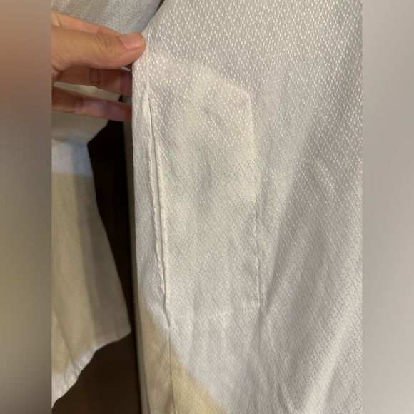 White Long Sleeve Tunic FLAWED - Picture 2 of 7